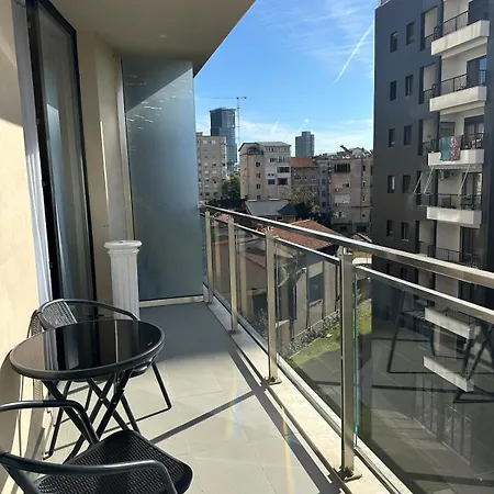 M's Apartment-cozy Getaway In The Heart Of The Lejlighed *
