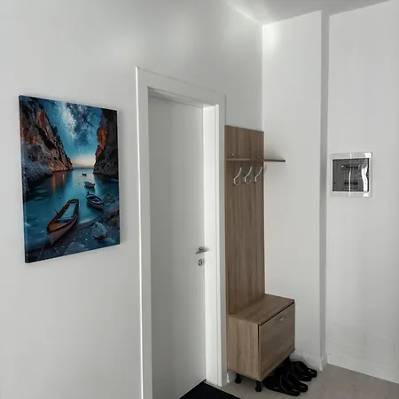 M's Apartment-cozy Getaway In The Heart Of The Tirana