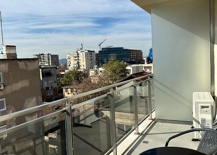 Apartamento M's Apartment-cozy Getaway In The Heart Of The *