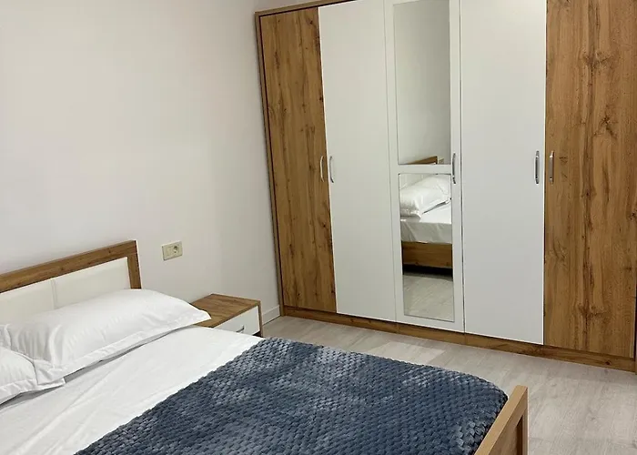 M's Apartment-cozy Getaway In The Heart Of The *