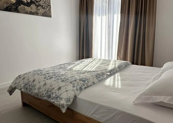 Lägenhet M's Apartment-cozy Getaway In The Heart Of The Tirana