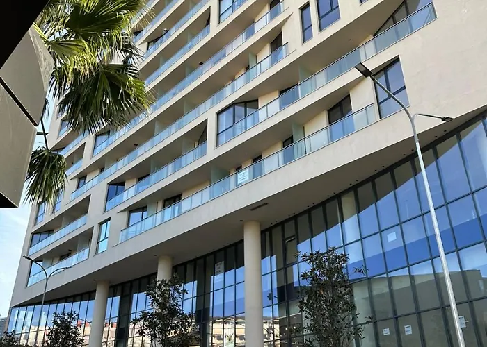 M's Apartment-cozy Getaway In The Heart Of The Lägenhet Tirana